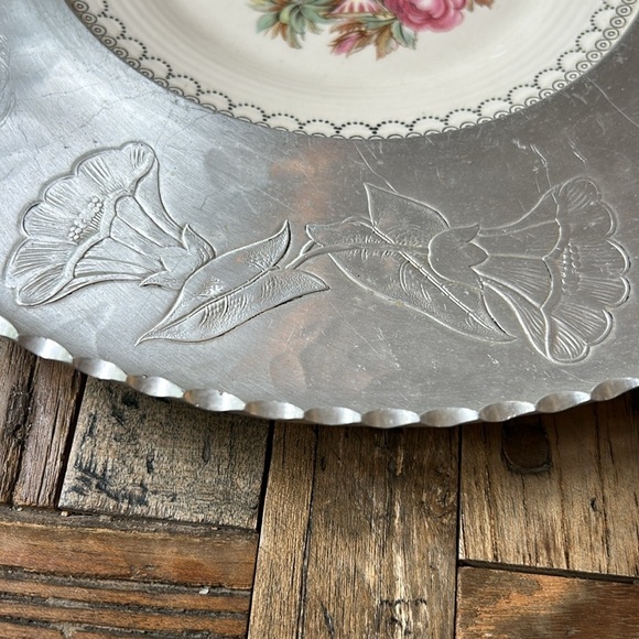 Vintage Triumph Limoges Imperial Victorian China Platter Farberware Aluminum - Picture 4 of 9